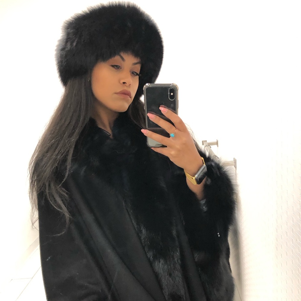 Meet your Posher, Jessica